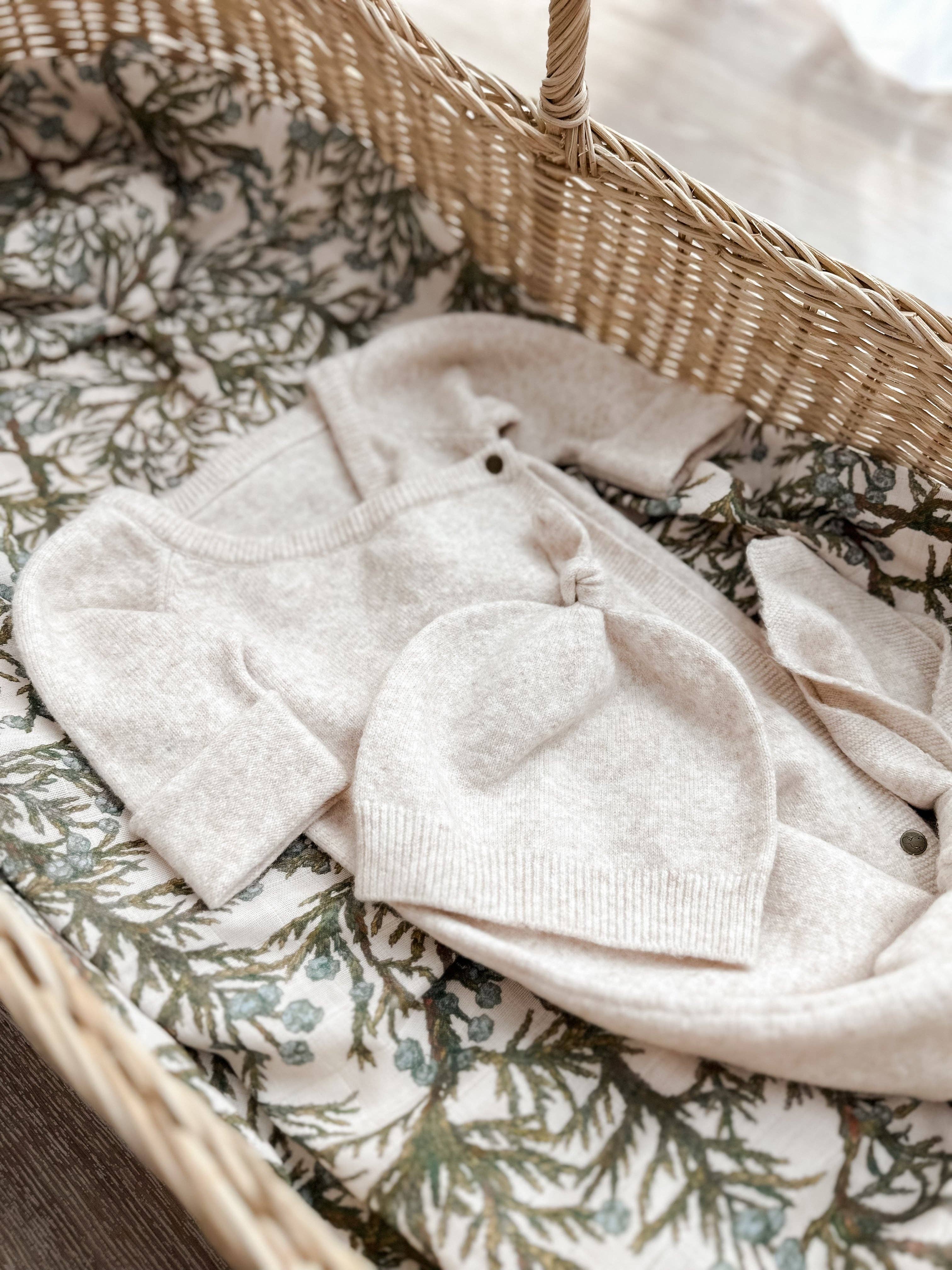 Heirloom Knitted Topknot Hat - Beige Marle