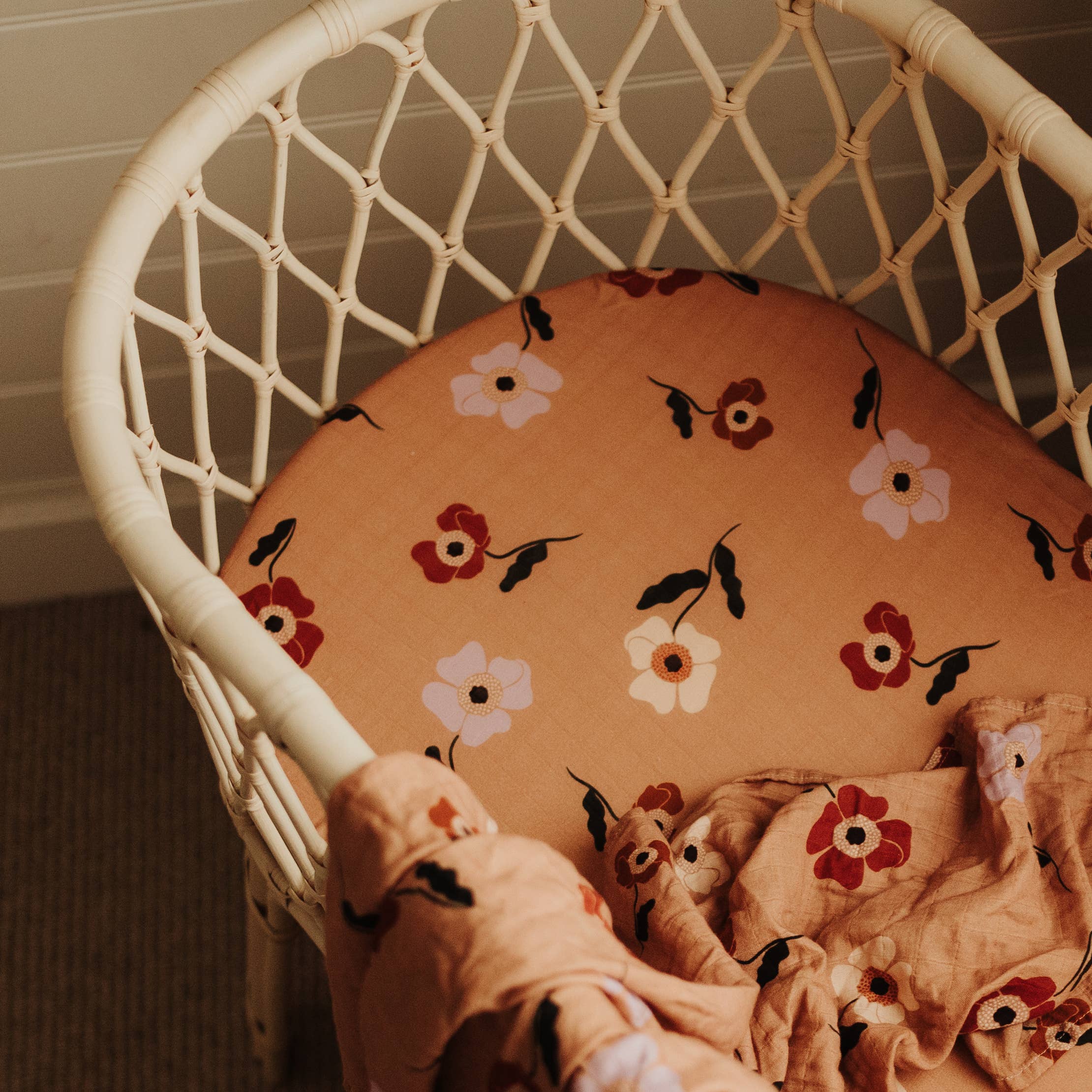 Daisy Bassinet Sheet